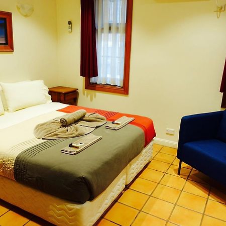 Manly Lodge Boutique Hotel Сидней Экстерьер фото