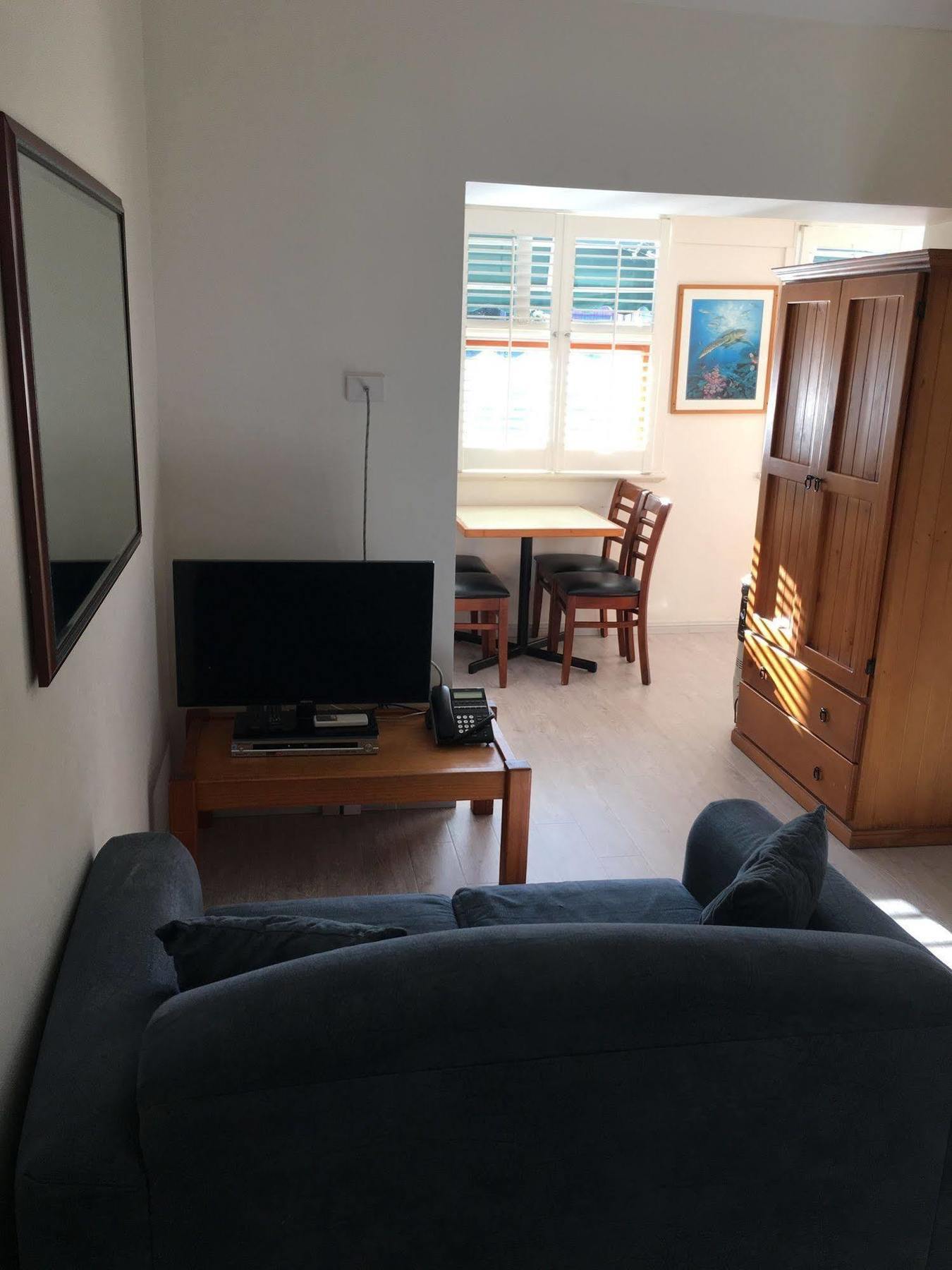 Manly Lodge Boutique Hotel Сидней Экстерьер фото