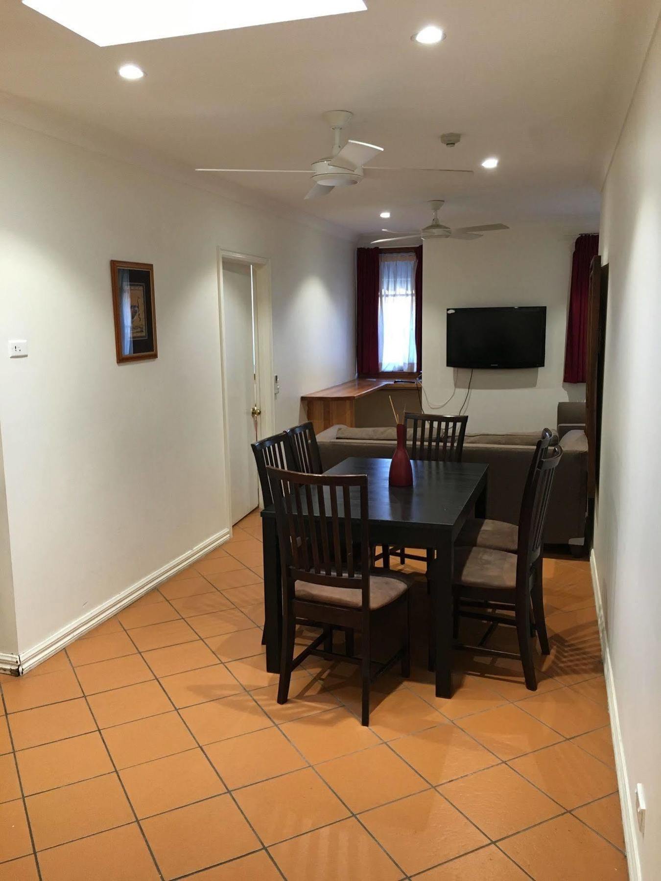 Manly Lodge Boutique Hotel Сидней Экстерьер фото