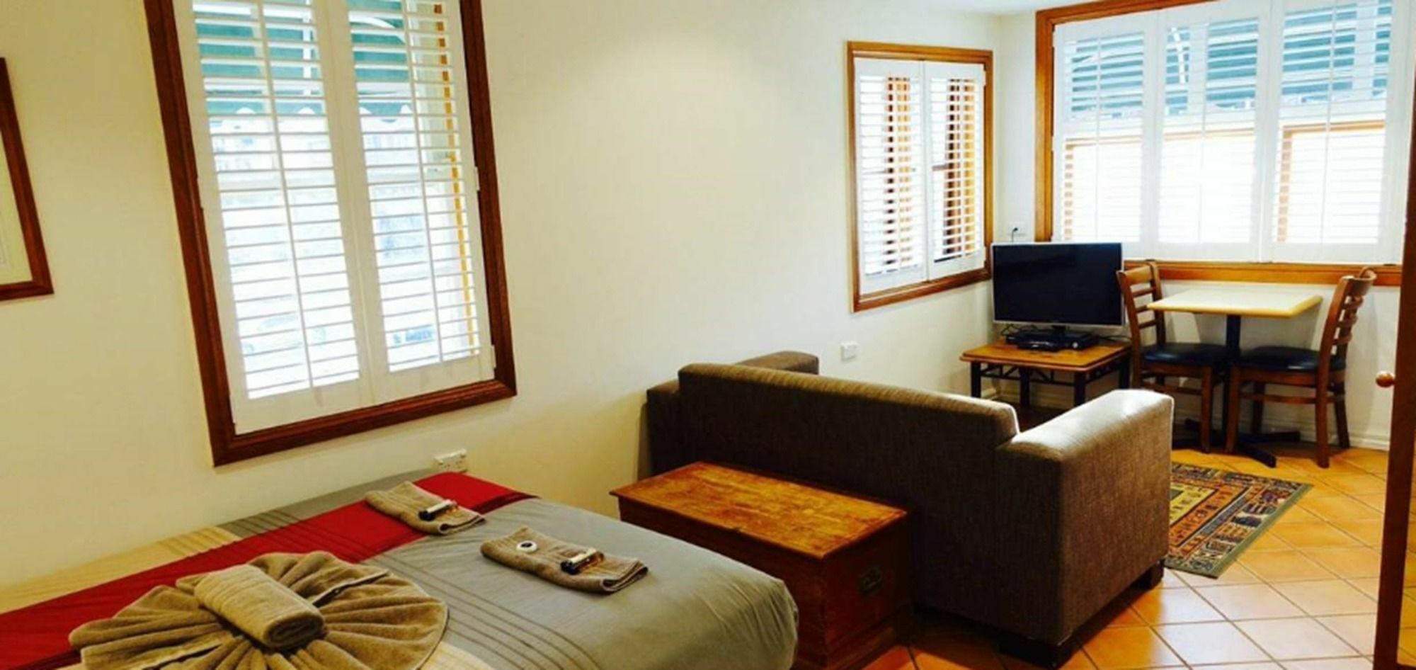 Manly Lodge Boutique Hotel Сидней Экстерьер фото